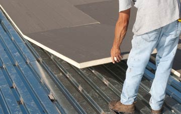 benefits of insulating Hoffleet Stow flat roofing